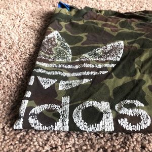 Vintage Adidas Camo T